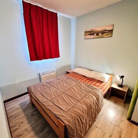 Grand Argentier - 2 Pieces Pour 8 Personnes 09 Apartment