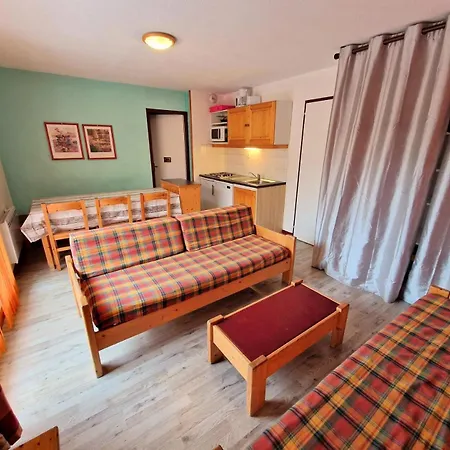 Grand Argentier - 2 Pieces Pour 8 Personnes 09 Apartment *